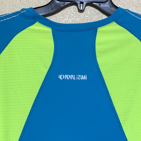 Pearl Isumi Men's Tee Activewear Elite L NWT  Blue Black Stretchy Reflective - Picture 11 of 16